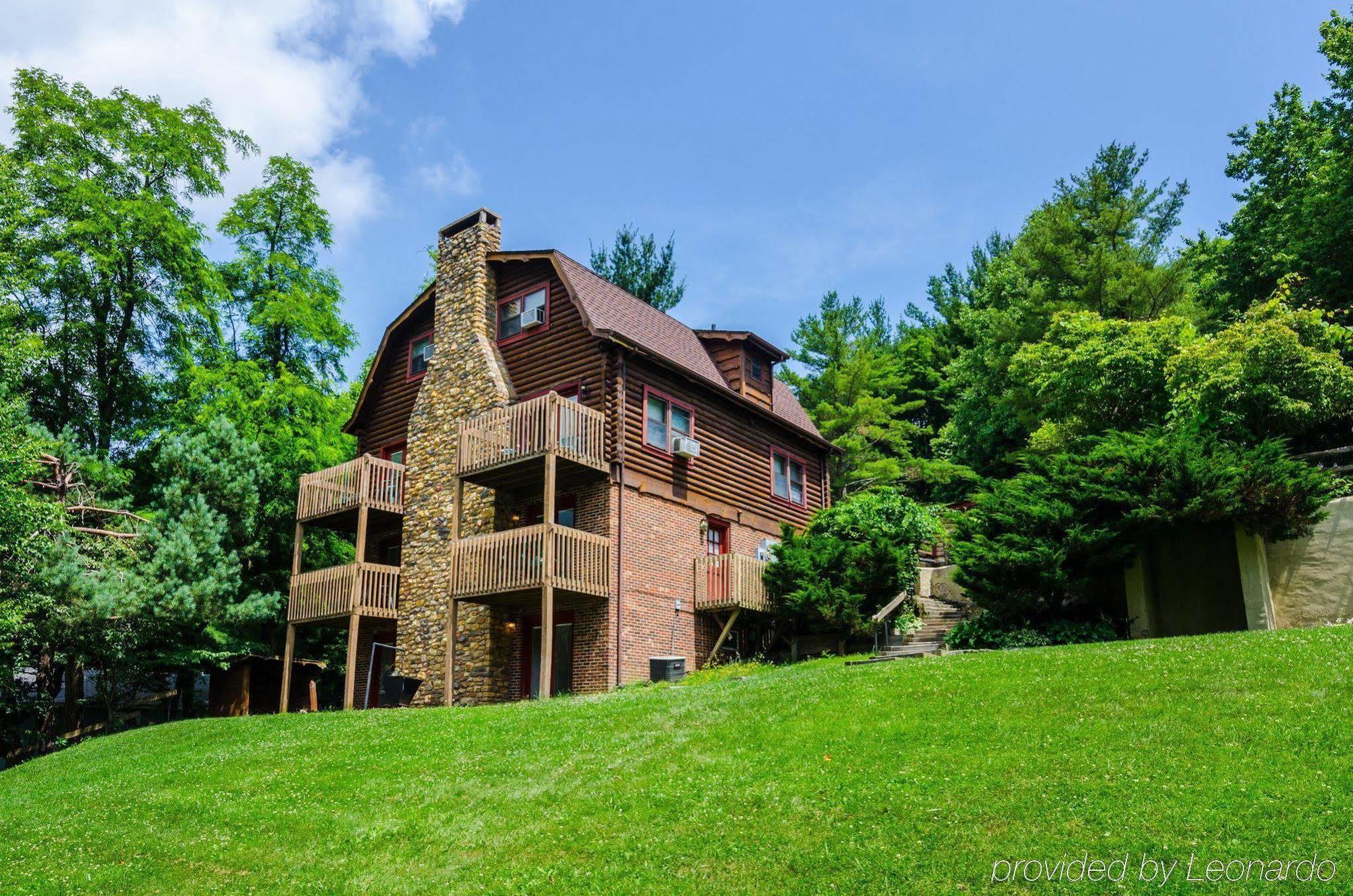 Highland Hills Motel & Cabins 분 외부 사진