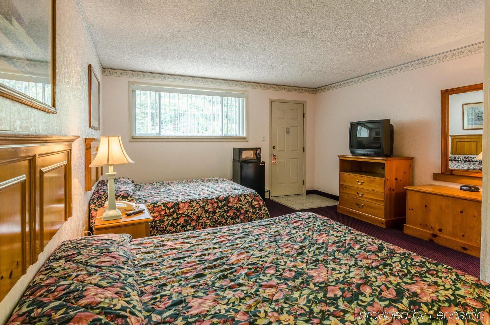Highland Hills Motel & Cabins 분 외부 사진